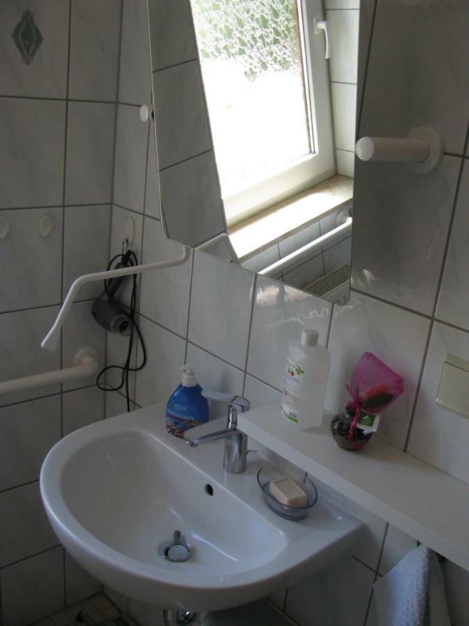 Ferienwohnung Herbsleben Bagian luar foto