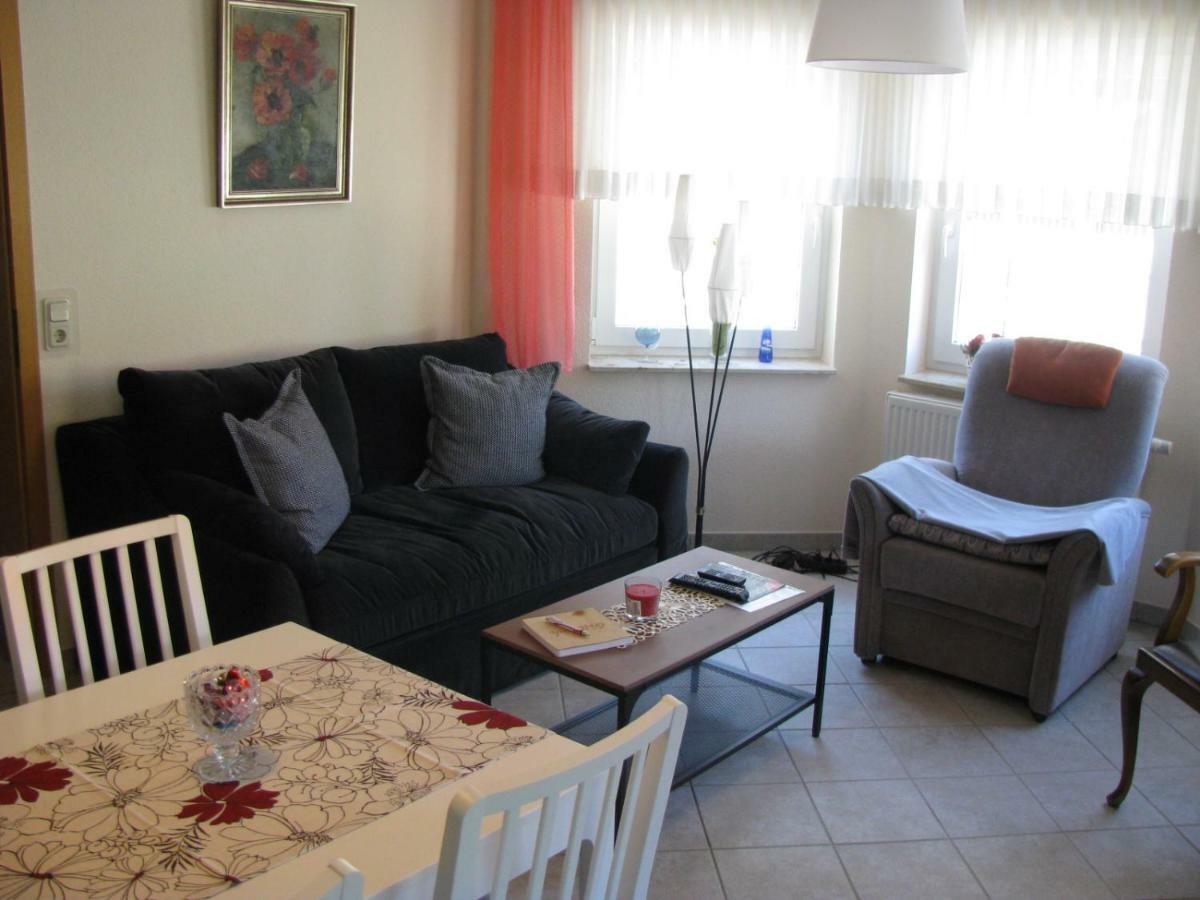 Ferienwohnung Herbsleben Bagian luar foto