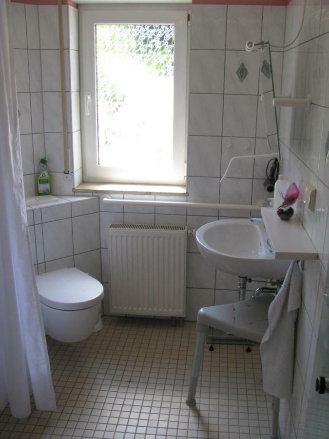 Ferienwohnung Herbsleben Bagian luar foto